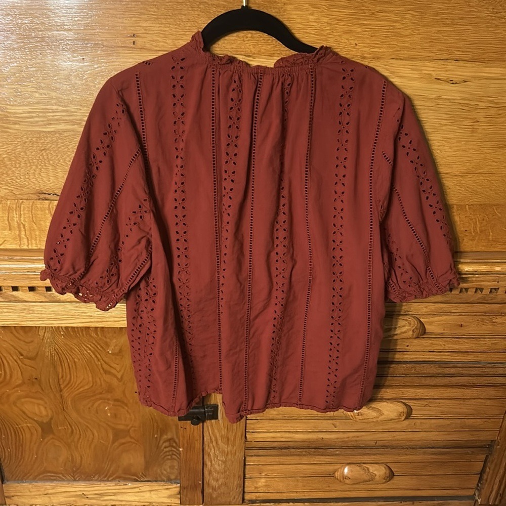 Universal Thread Cottagecore Prairie Rust Cotton Eyelet Ruffle Puff Sleeve Top - Picture 2 of 8